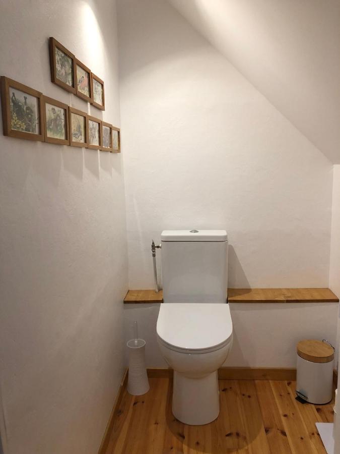 Neizhig Koad Petit Nid En Bois Ferienhaus *